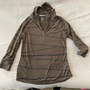 Nike Dri Fit Running Fitted Pullover L